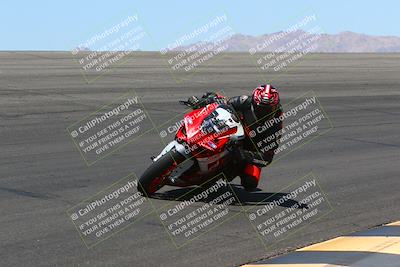 media/May-14-2022-SoCal Trackdays (Sat) [[7b6169074d]]/Bowl (1120am)/